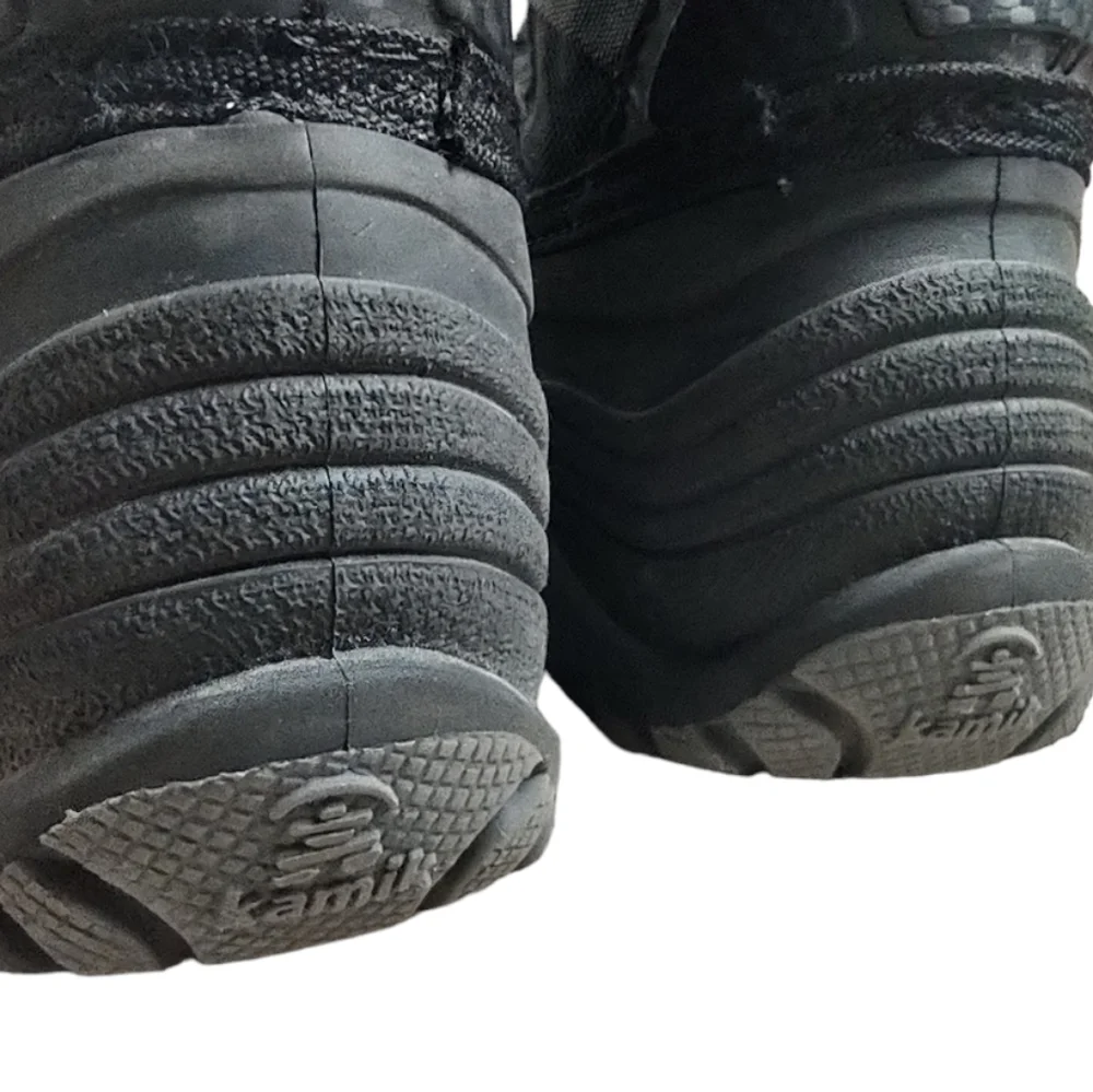 Kamik Glacial Black Waterproof Winter Boots Unisex Youth Size 1